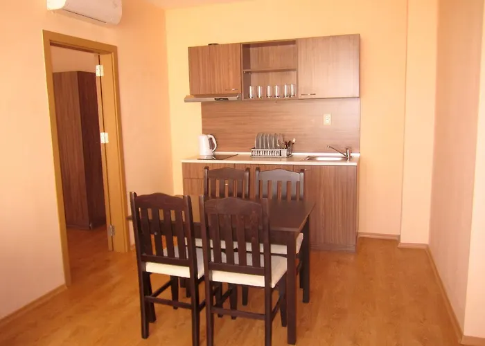 Coop 2* 奥布佐尔