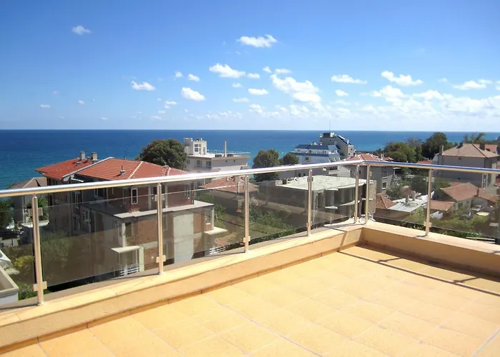 Coop 2* 奥布佐尔